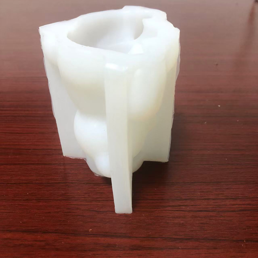 Grande Stampo in Silicone per  - Soap Making Book For Beginners recensione e prezzo